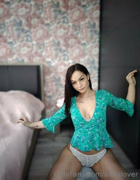 avaglover pornstar adult gallery