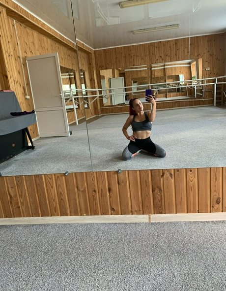 alislyfox high quality pornstar photos