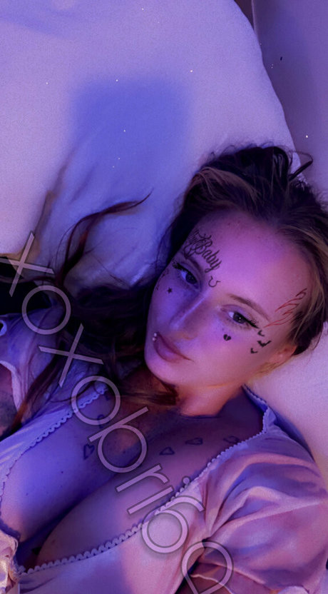 xoxobri69free naked star pictures