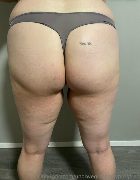 unorwegiankinkypregfree art model gallery