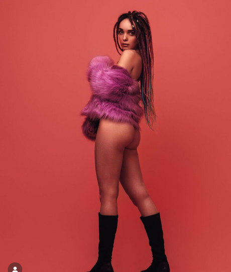 Alina V Ukraine nudes pornstar photo
