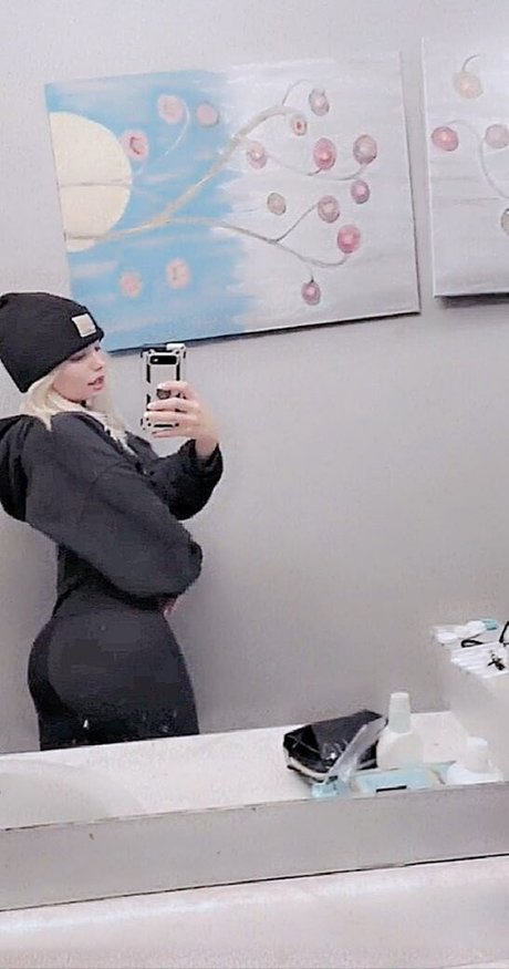 Gray Hawkes perfect pornstar pic