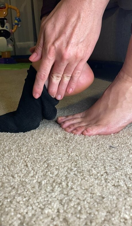 amateur lesbian onlyfans naked images