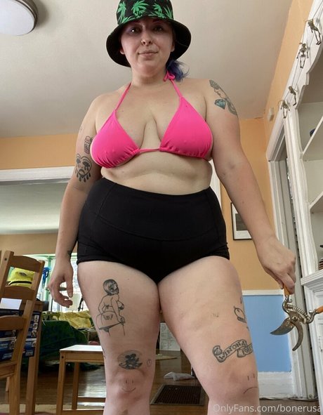 mypersonalhell star erotic pics