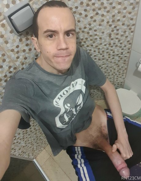 rnt23cm porn model photo