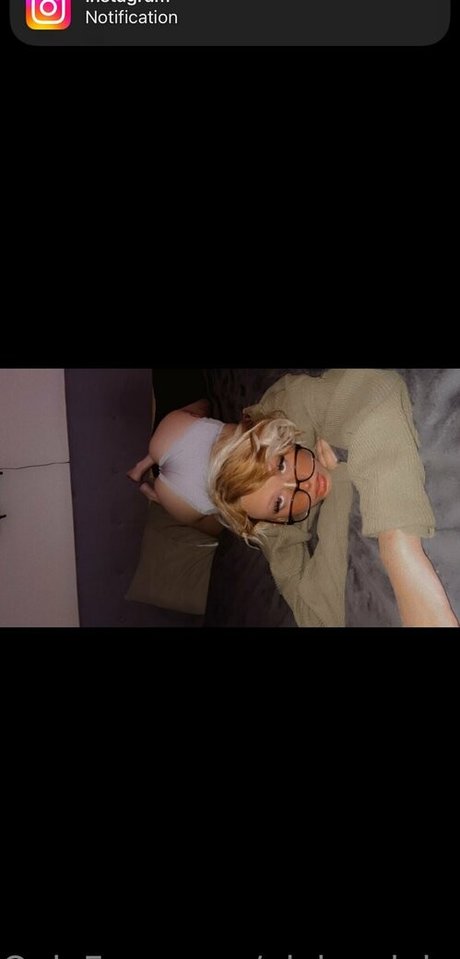 pixieeclaire erotic actress picture