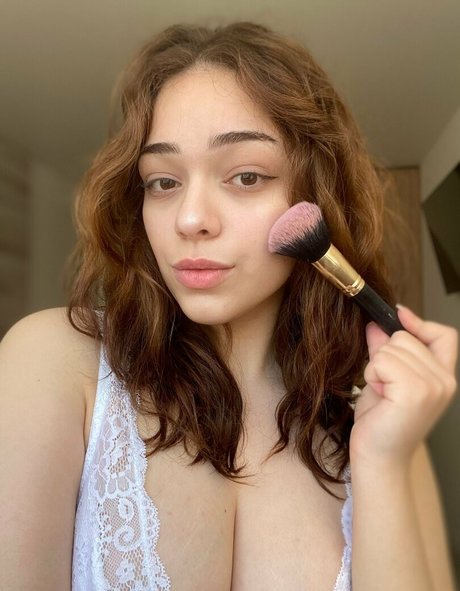 katy cute high quality actress archive