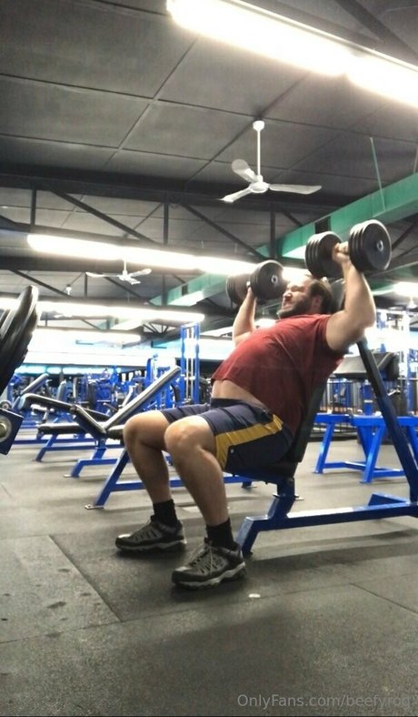 beefyrog model porn image