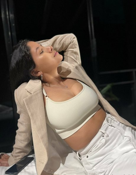 suuuuuki star nude pictures