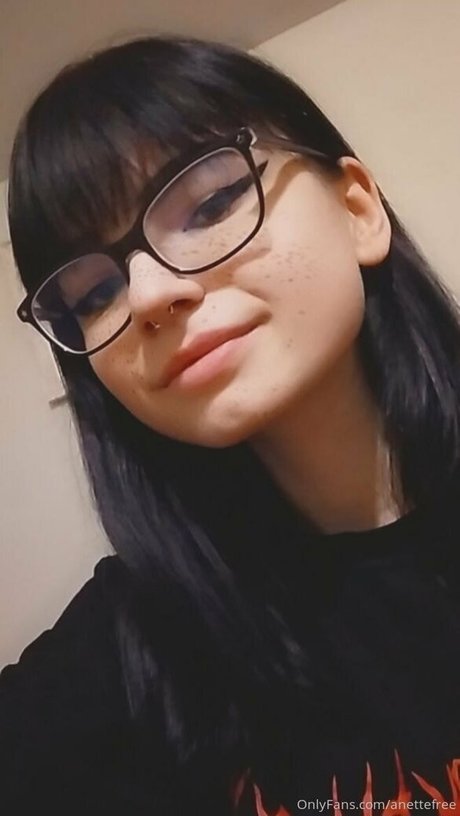 anettefree star free galleries