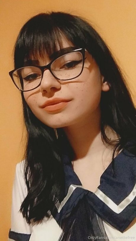 anettefree model hot pics