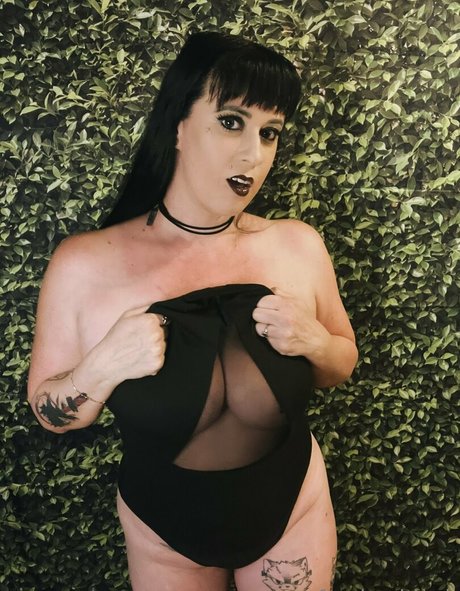 faydra black porn model photo