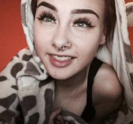 PrincessCourtXO star nude galleries