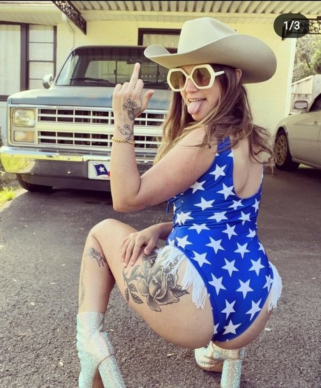 Sierra Ferrell art pornstar image