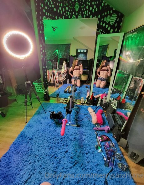 merrysarahjane sex actress archive