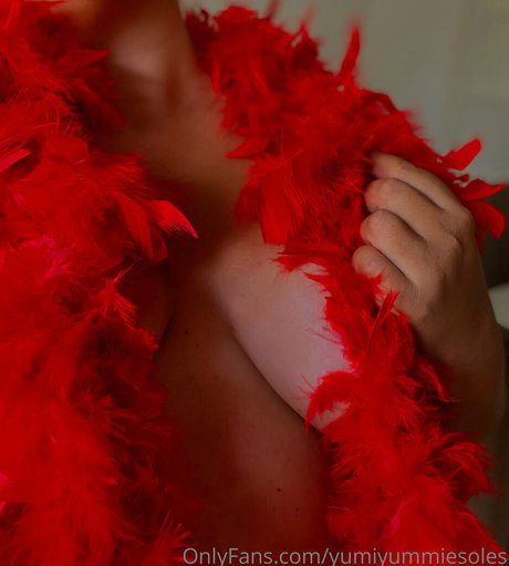 yumiyummiesoles model nudes picture