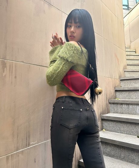 Kim Hyung Seo high quality pornstar galleries