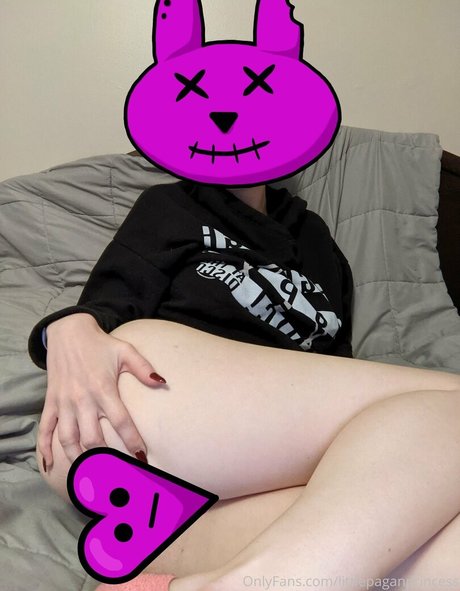 littlepaganprincess xxx model image