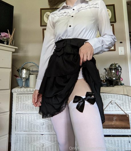 littlepaganprincess sexy pornstar img