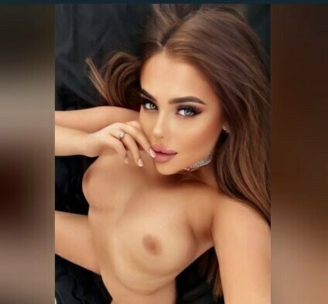 darkness luna sexy actress pictures