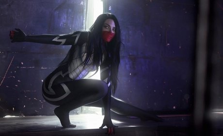 Mi2ray Cosplay pornstar erotic pictures