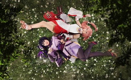 Mi2ray Cosplay model naked galleries