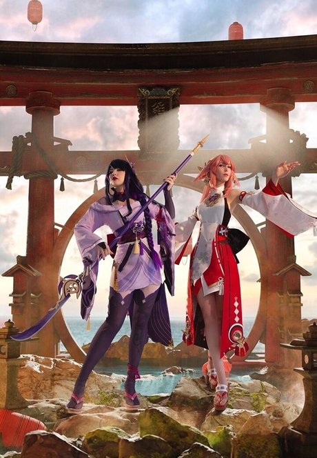 Mi2ray Cosplay high quality actress gallery