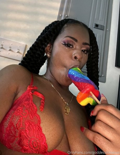 goddesslolaaxxx sex model pic