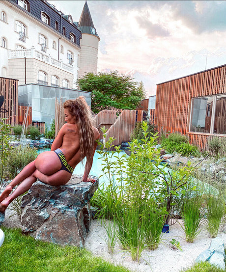 daisy elfina star exclusive pictures