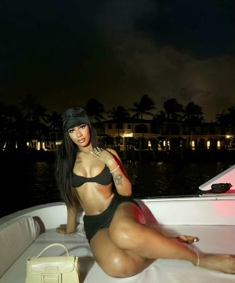 Thatgirl neya model perfect archive