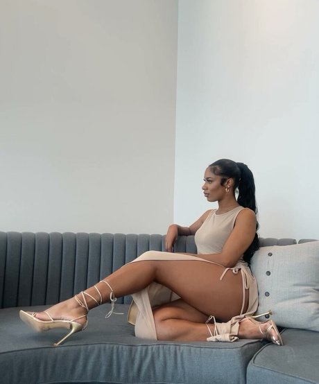 Thatgirl neya exclusive star pics