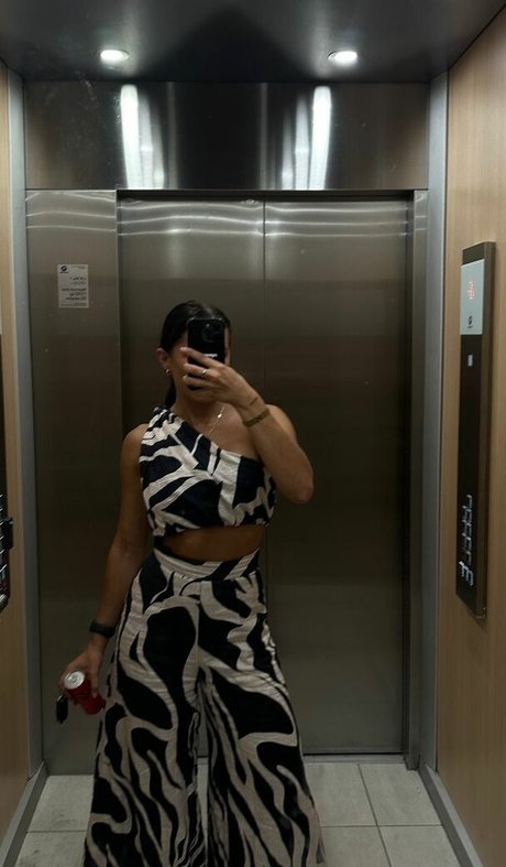 crossdresser onlyfans beautiful naked archive