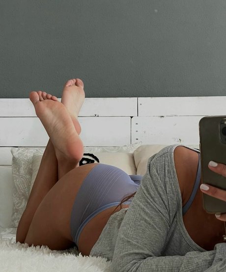 Zoe Bayona star xxx galleries