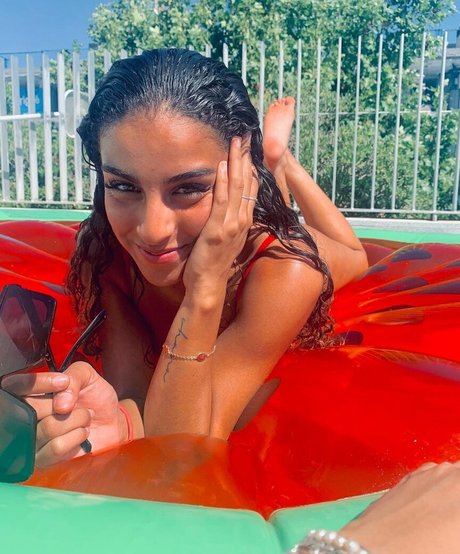 Zoe Bayona star best pics