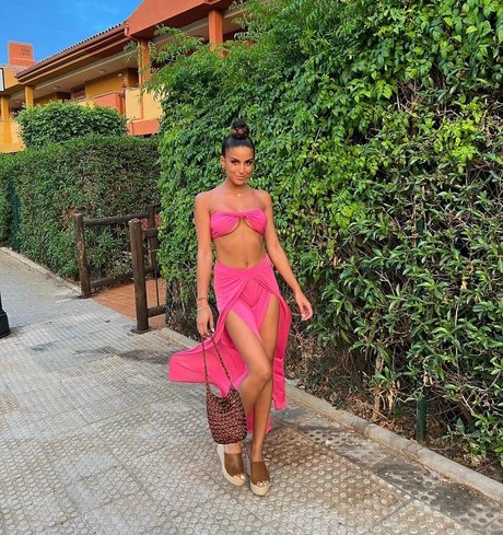 booty onlyfans hot img