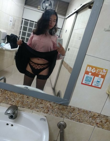 xxxyahui beautiful star image