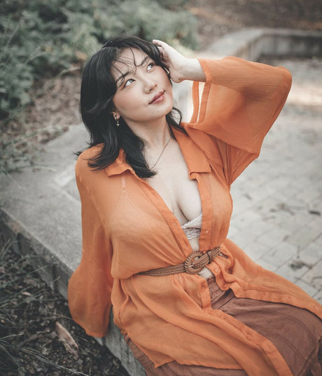 Kandyce model beautiful photos