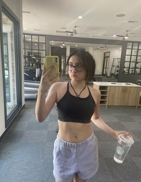 FloriGoAway beautiful model galleries