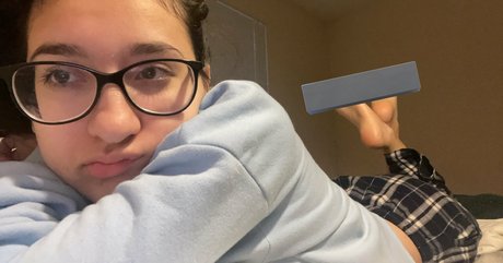 FloriGoAway sex actress gallery