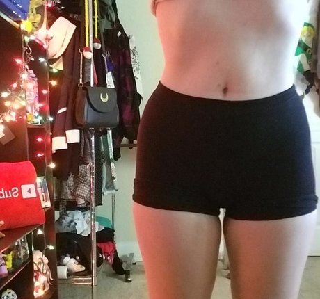 MissFushi pornographic star images