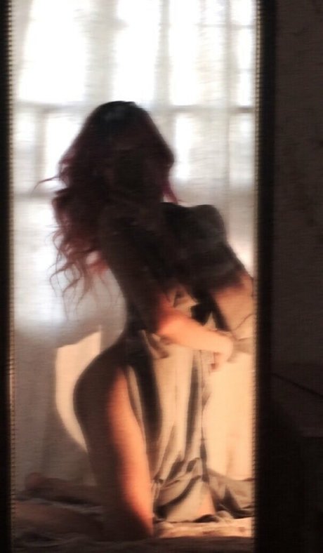 Cookie shh model sexy img