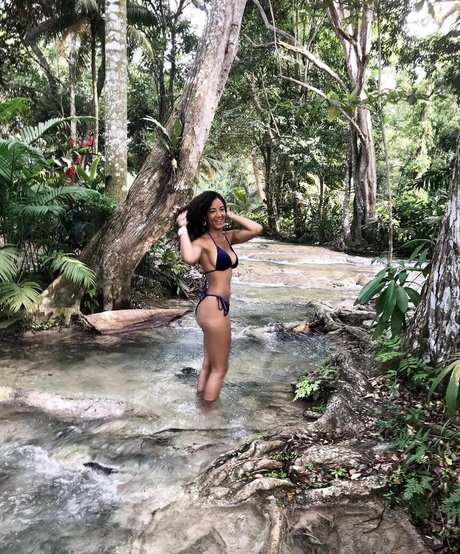 Heather Hemmens pornstar adult galleries