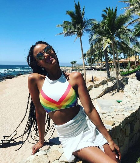 Heather Hemmens pornstar erotic images