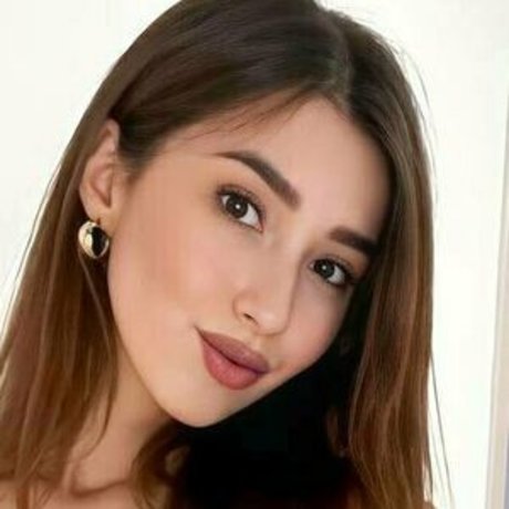 stasha li adult actress pic