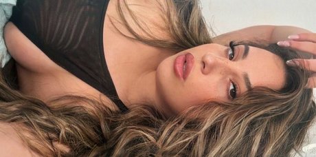 Ortal Zfania pretty actress photo