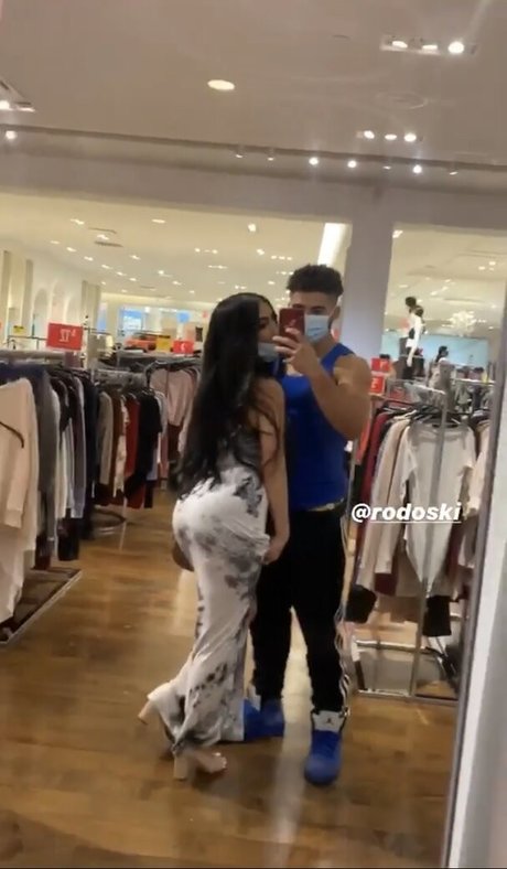 Julianarmah naked pornstar galleries