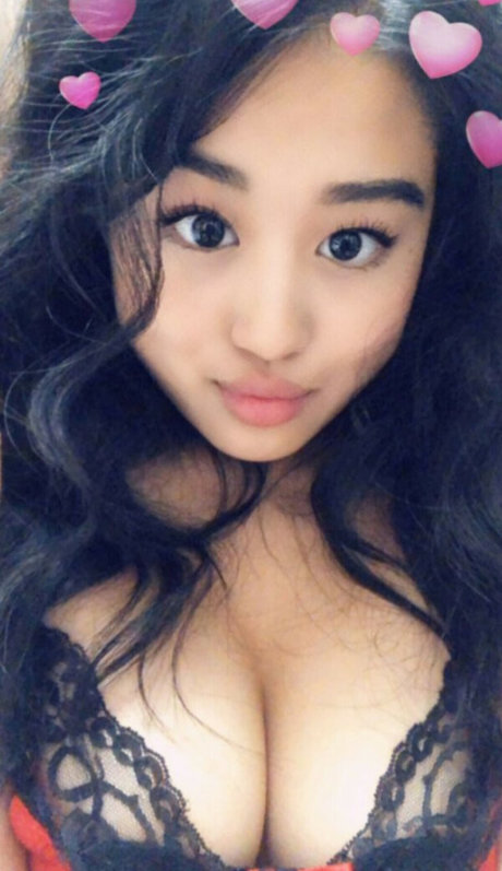 Leanna Yang model top photos