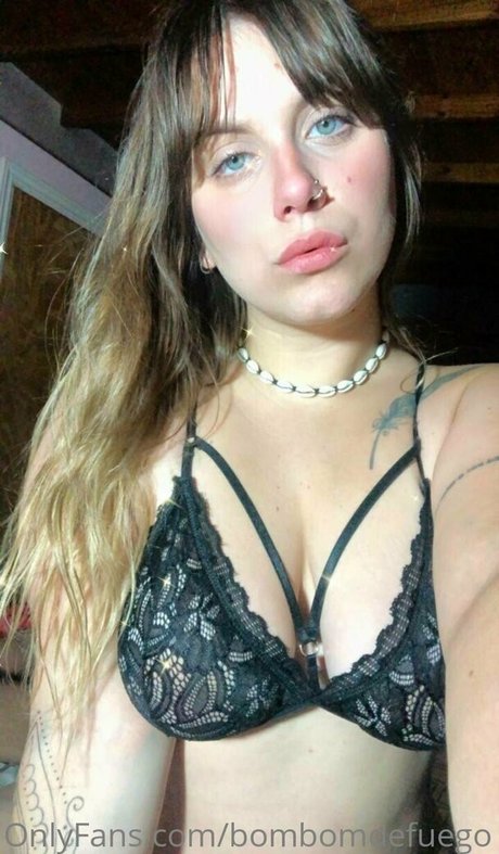 goddessmiah16 adult model photos