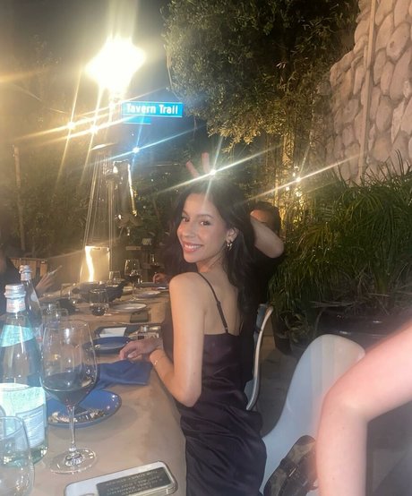 Izabella Alvarez free pornstar pictures