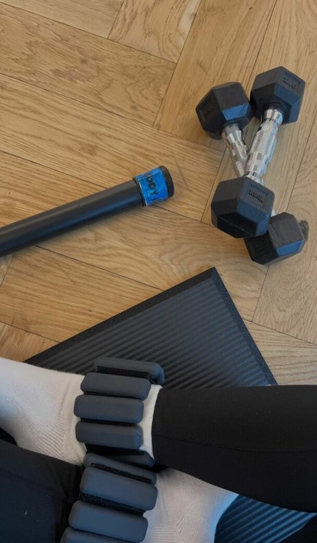 Izabella Alvarez model perfect picture